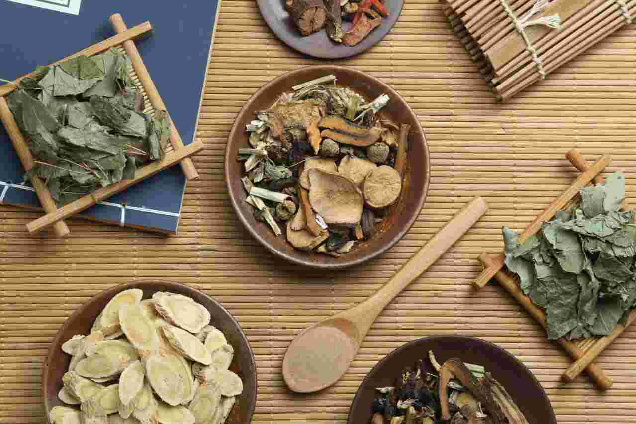 traditional-chinese-medicine-ancient-medical-book-bamboo(1).jpg